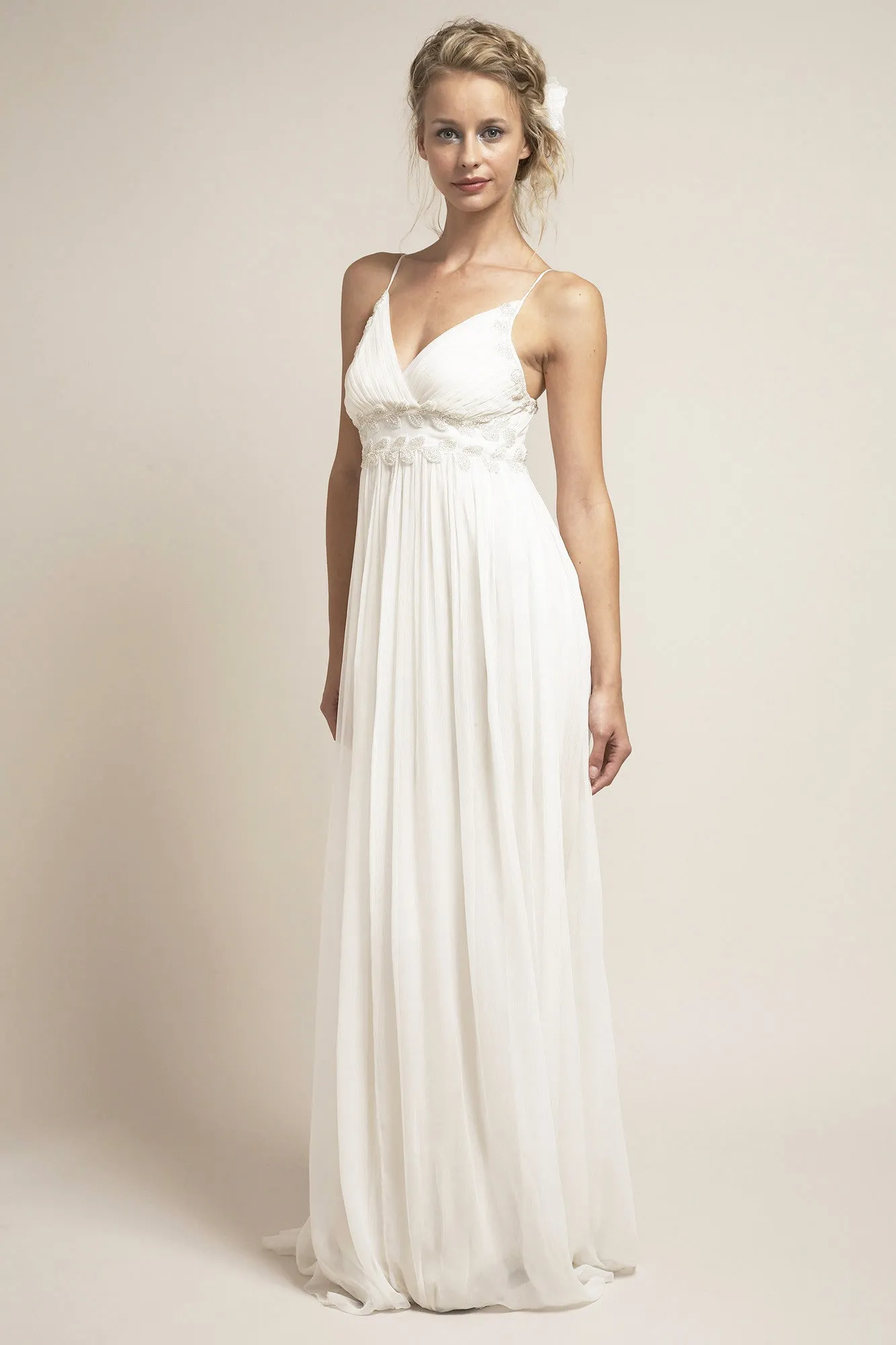 IK6901 A Perfect Beach Wedding or Summer Wedding Dress