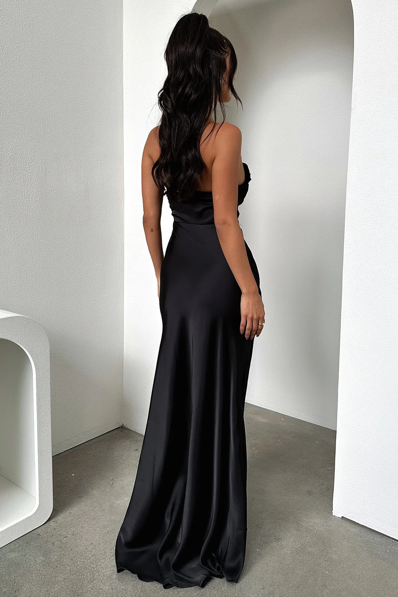 Lola Maxi Dress - Black