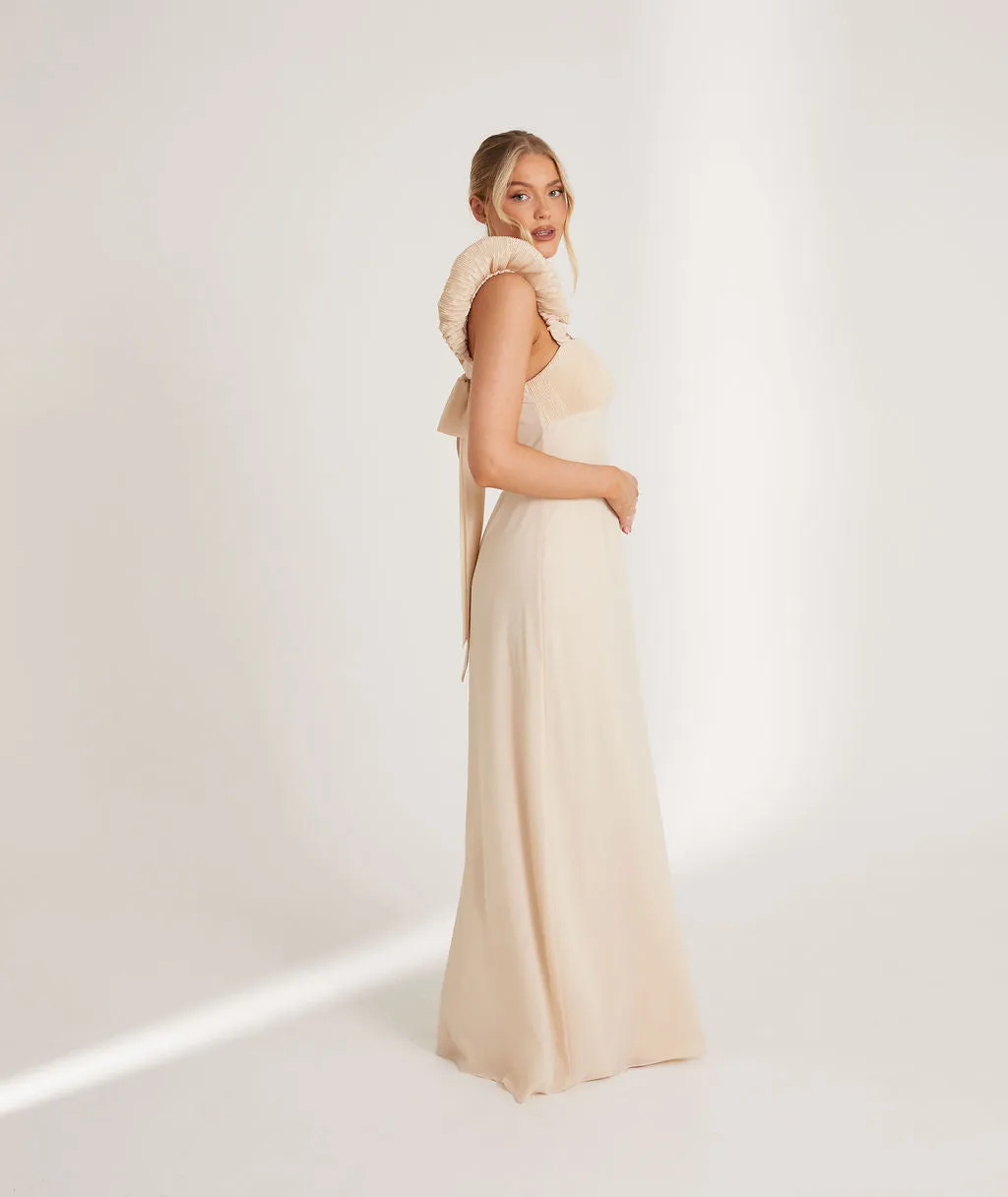 Pleated Statement Shoulder Chiffon Bridesmaid Dress - Vintage Cream