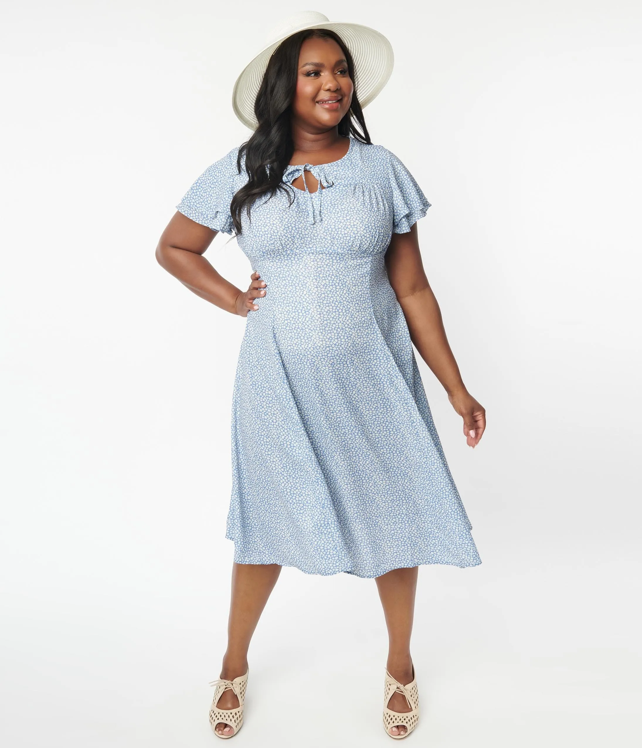 Plus Size Blue & White Floral Print Lydia Swing Dress